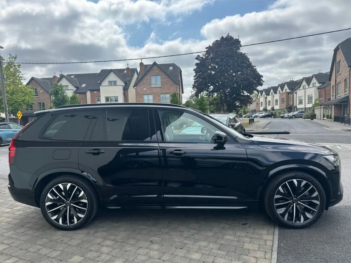 Volvo XC90 ---SOLD---XC90 T8 Ultra Dark-DEMO DISCO - Image 4