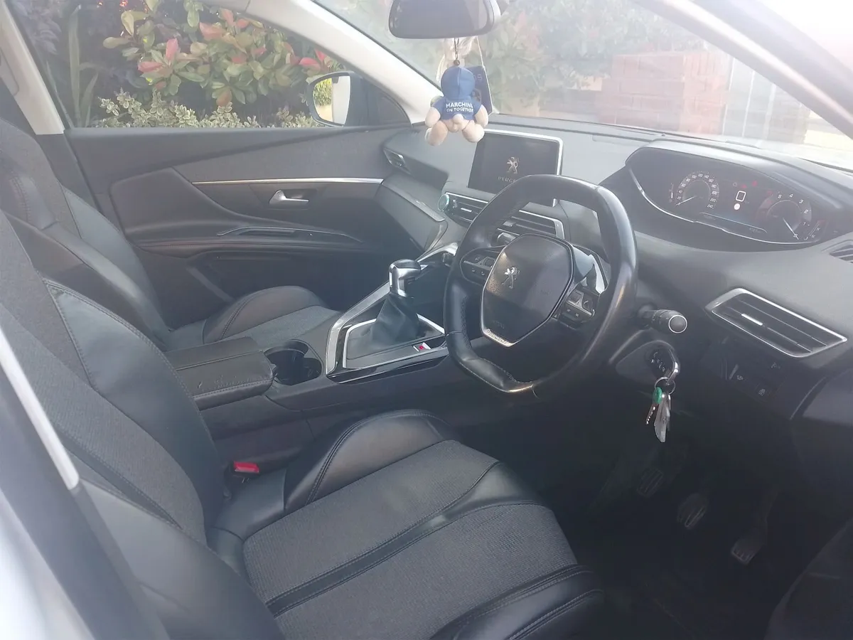 Peugeot 3008 2017 - Image 3