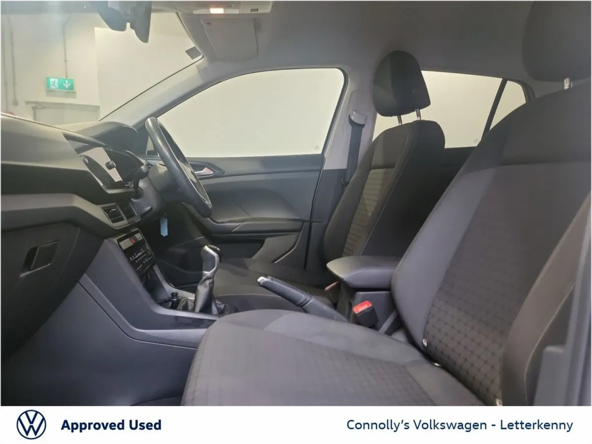 Volkswagen T-Cross Life 1.0 TSI 95HP - Image 4