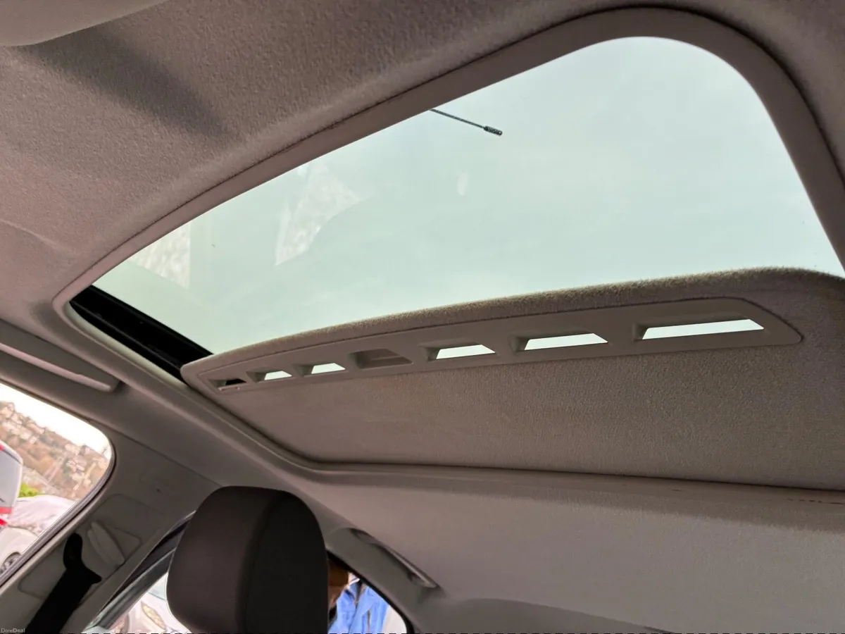 Ford Focus 2006 - Image 2