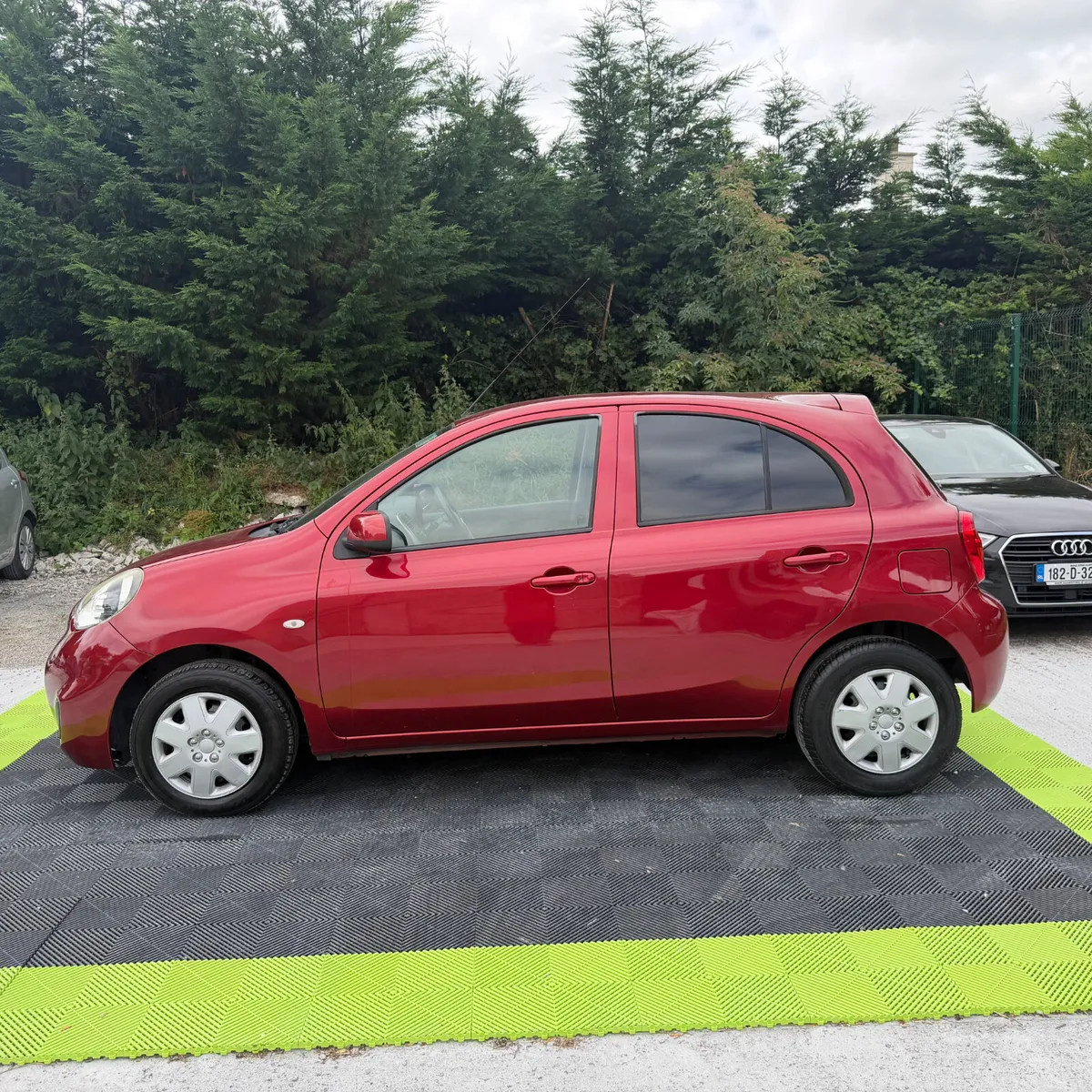 Nissan March 2013 Automatic - Image 6