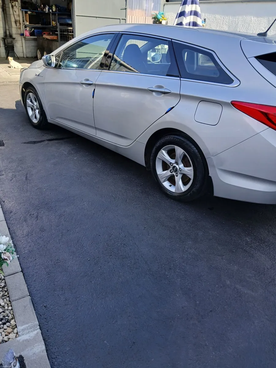 Hyundai i40 2013 - Image 4
