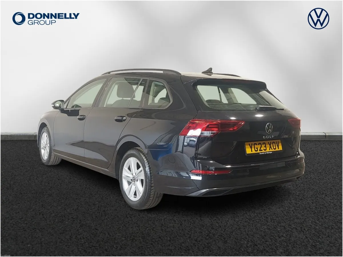 Volkswagen Golf Estate Life - Image 3