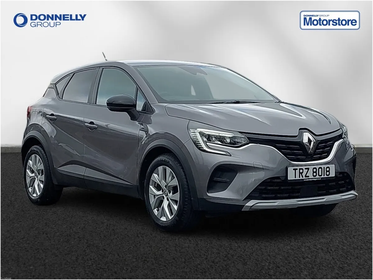 Renault Captur Hatchback Iconic Edition - Image 1