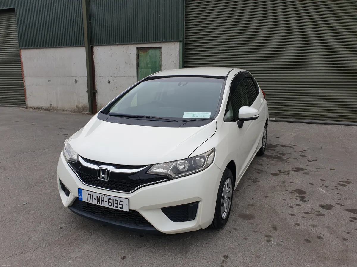 HONDA FIT / 171 /AUTO / 1.3 PETROL  /NCT/TAX - Image 2