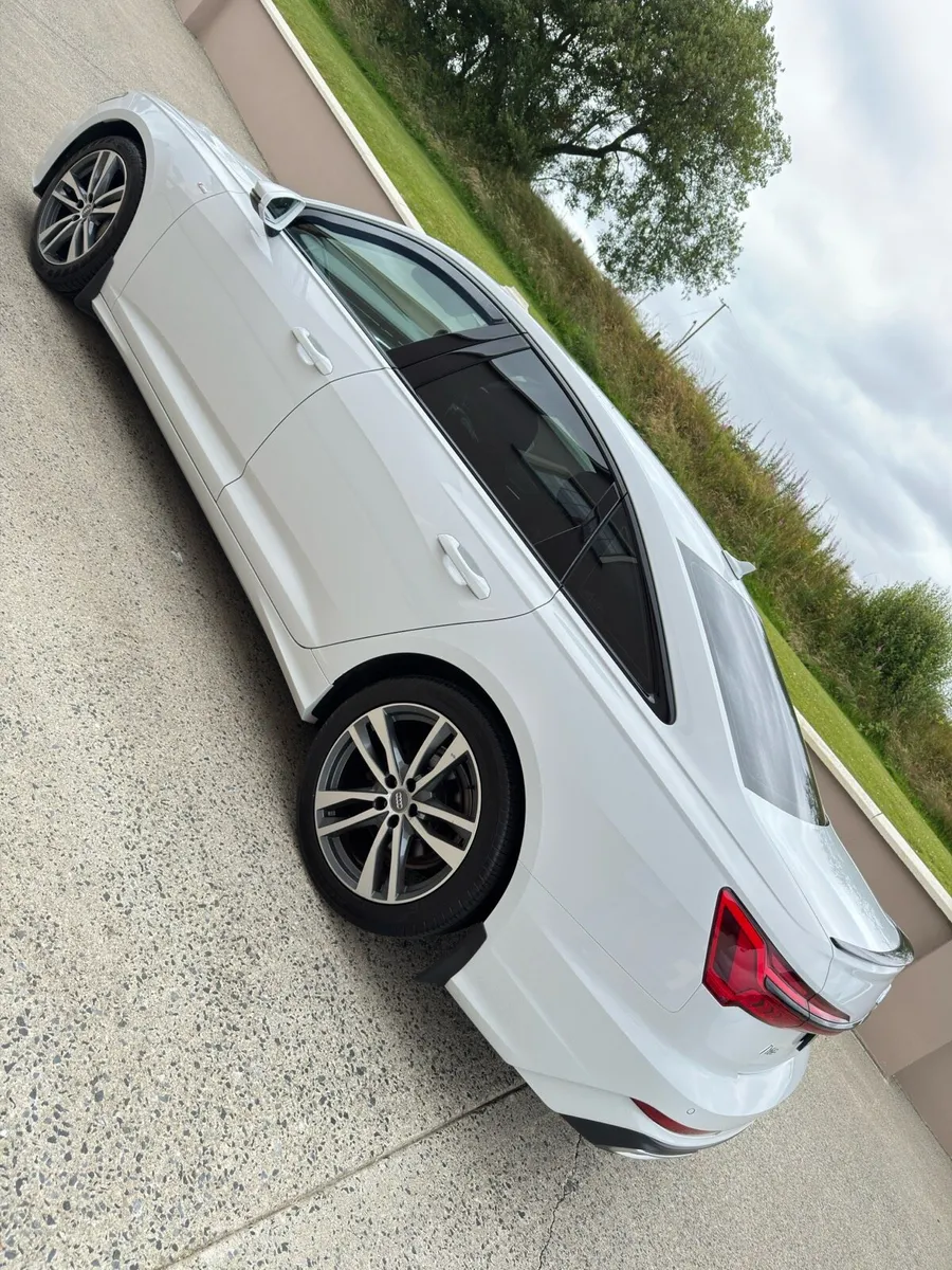 2019 Audi A6 204bhp 40TDI - Image 2