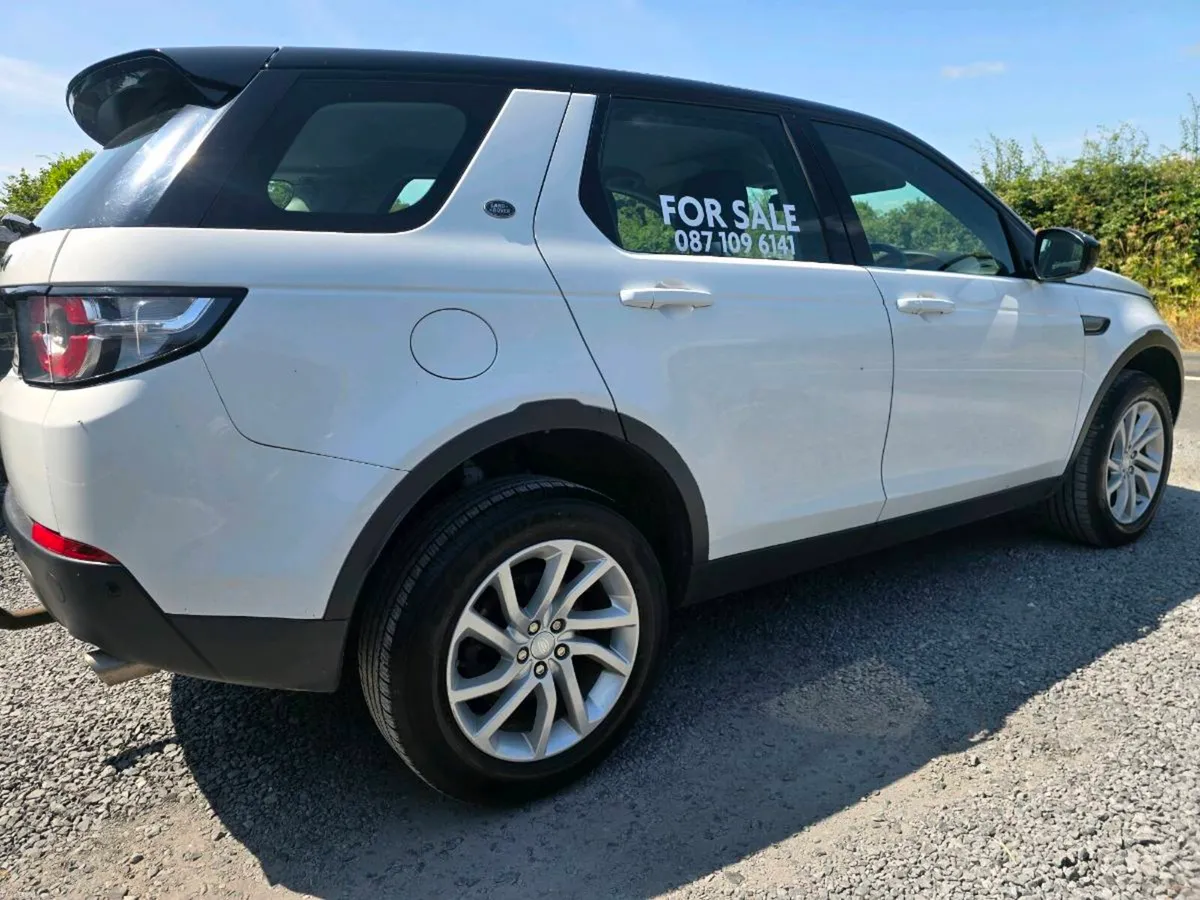 LANDROVER DISCOVERY SPORT - Image 4