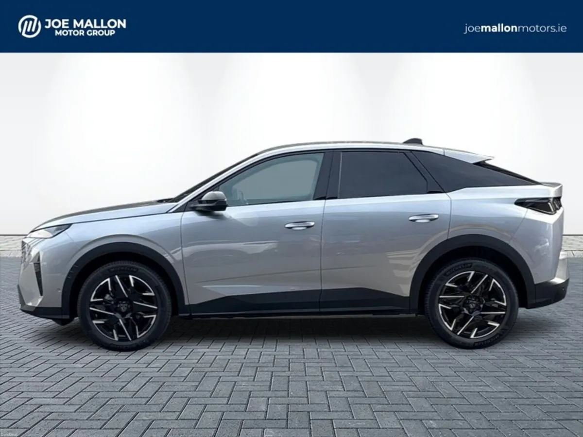 Peugeot 3008 1.2 MHEV 145bhp eDCS6 Allure - Image 4
