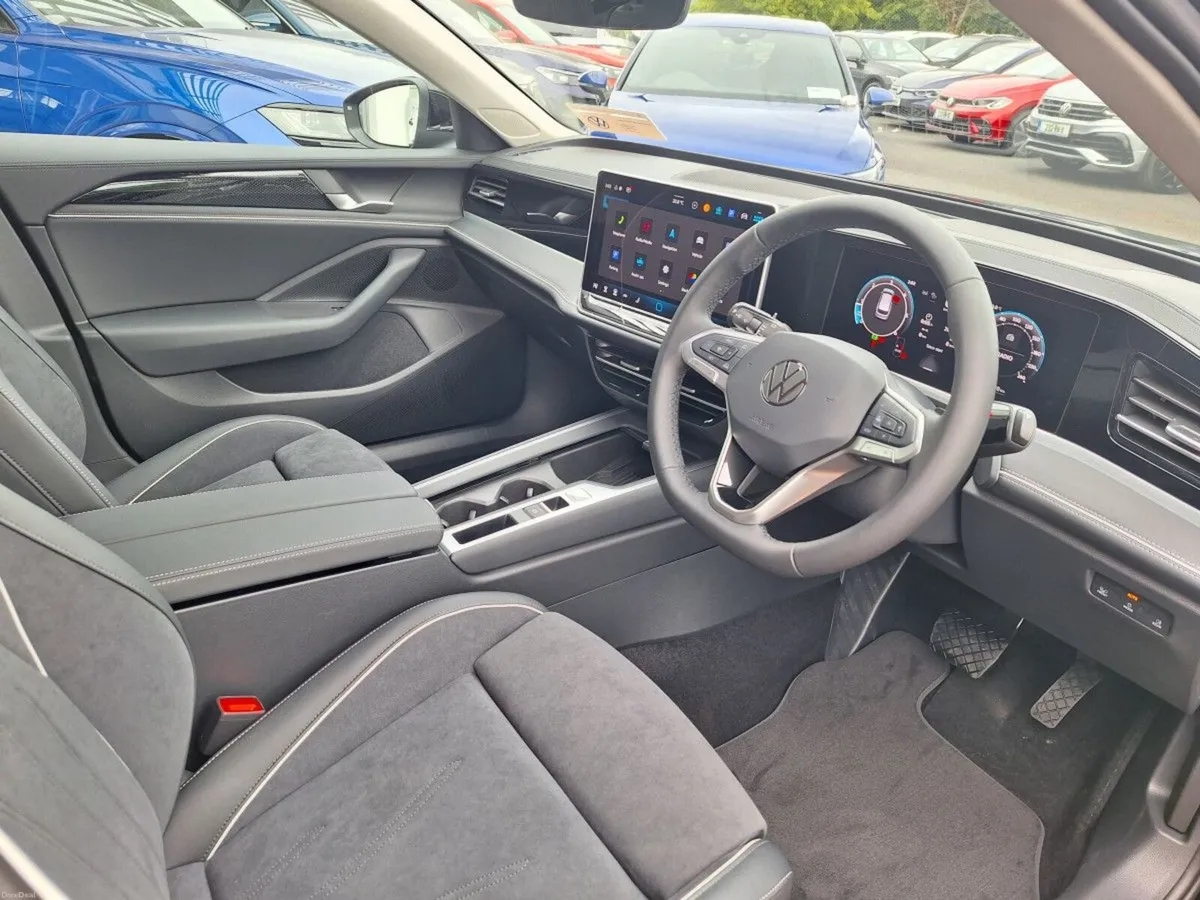 Volkswagen Passat Estate Business 2.0 TDI 150 BHP - Image 3