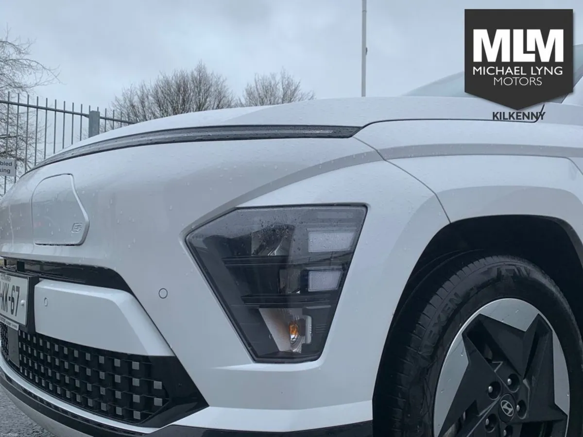 Hyundai KONA Elegance 48KWH 5DR Auto - Image 4