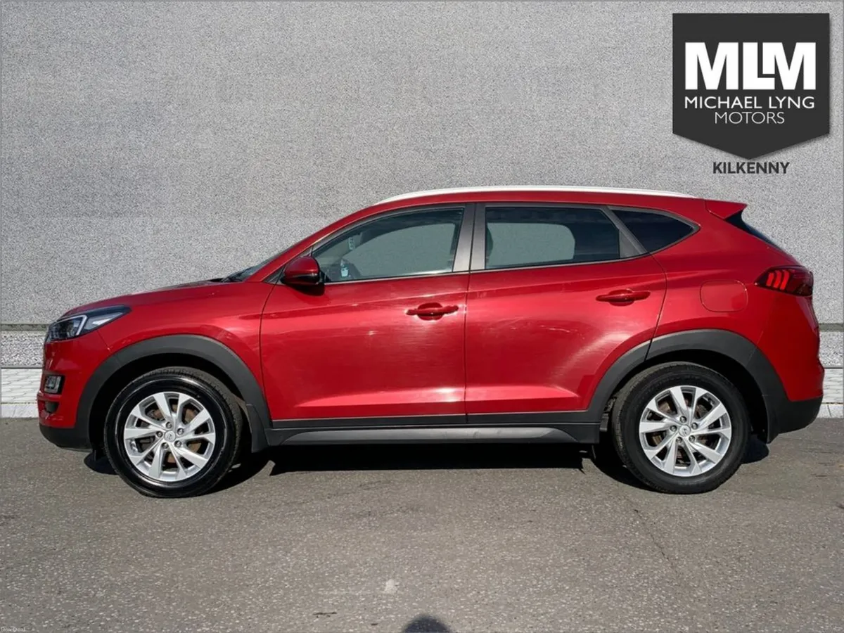 Hyundai Tucson ix35 Executive 1.6 Diesel 5DR - Image 5