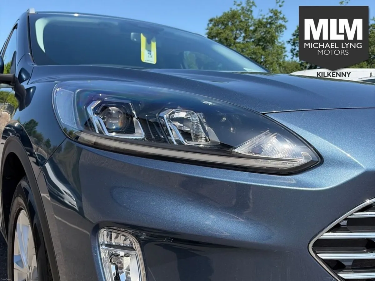 Ford Kuga Titanium 5D 1.5TD120 S6.2 M6 F - Image 4