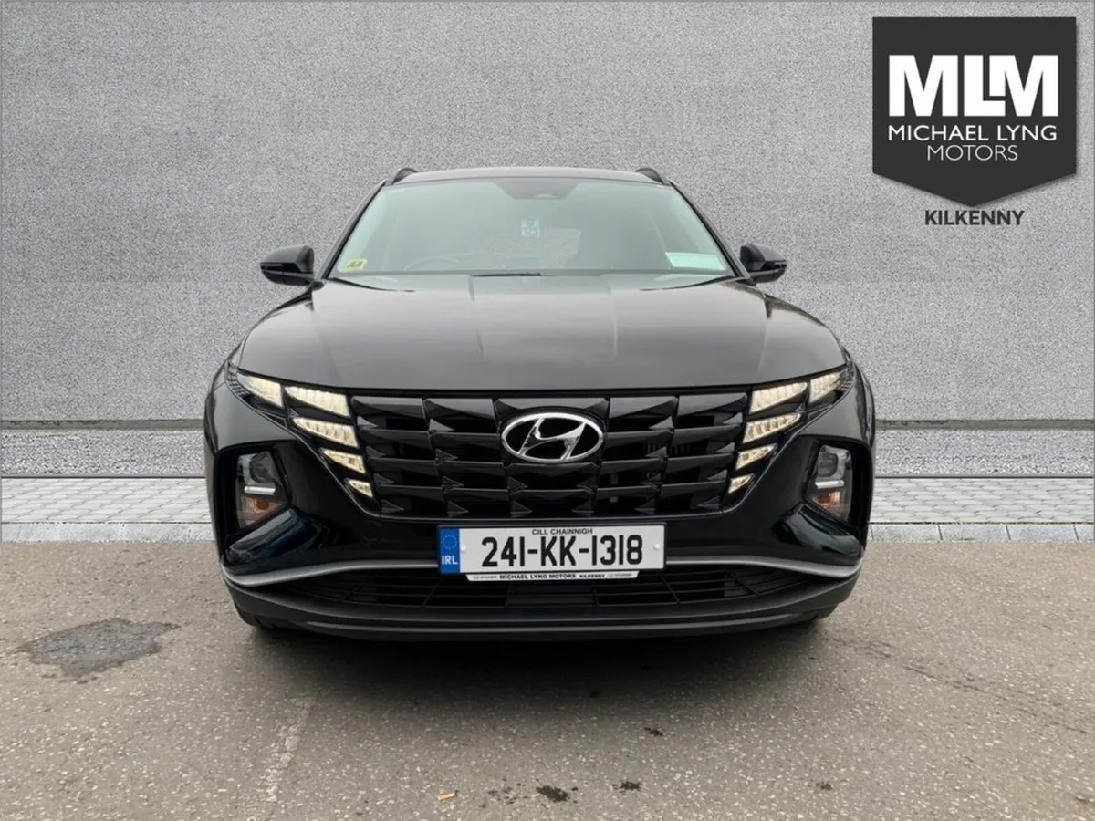 Hyundai Tucson Executive 5DR - Image 2