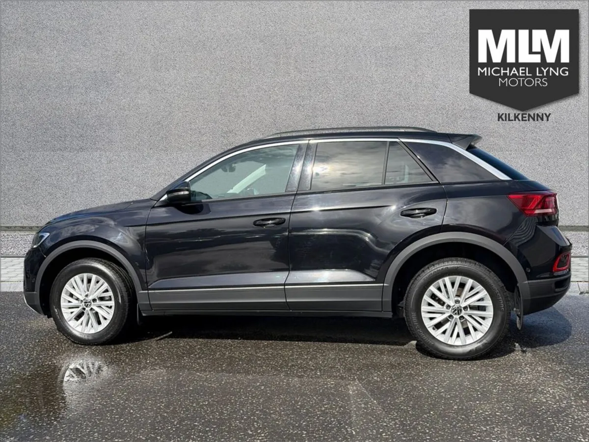 Volkswagen T-Roc Life 1.0 TSI M6F 110HP 5DR - Image 5