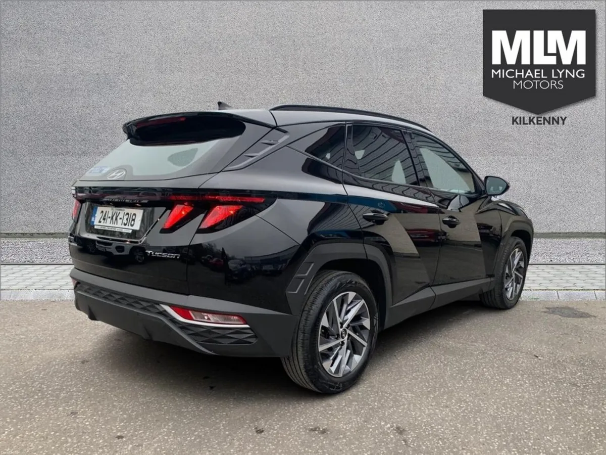 Hyundai Tucson Executive 5DR - Image 6