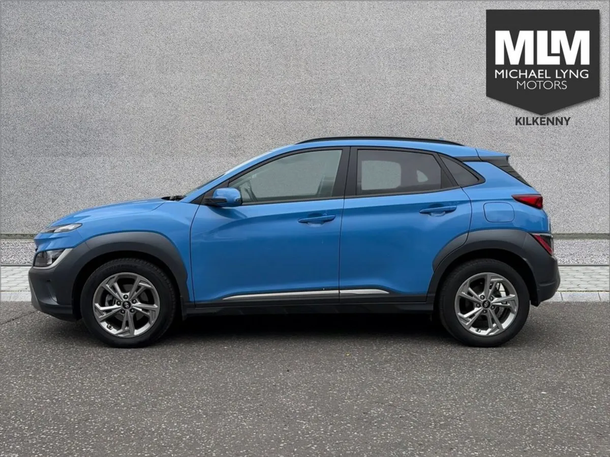 Hyundai KONA Kauai Executive Petrol 5DR - Image 5