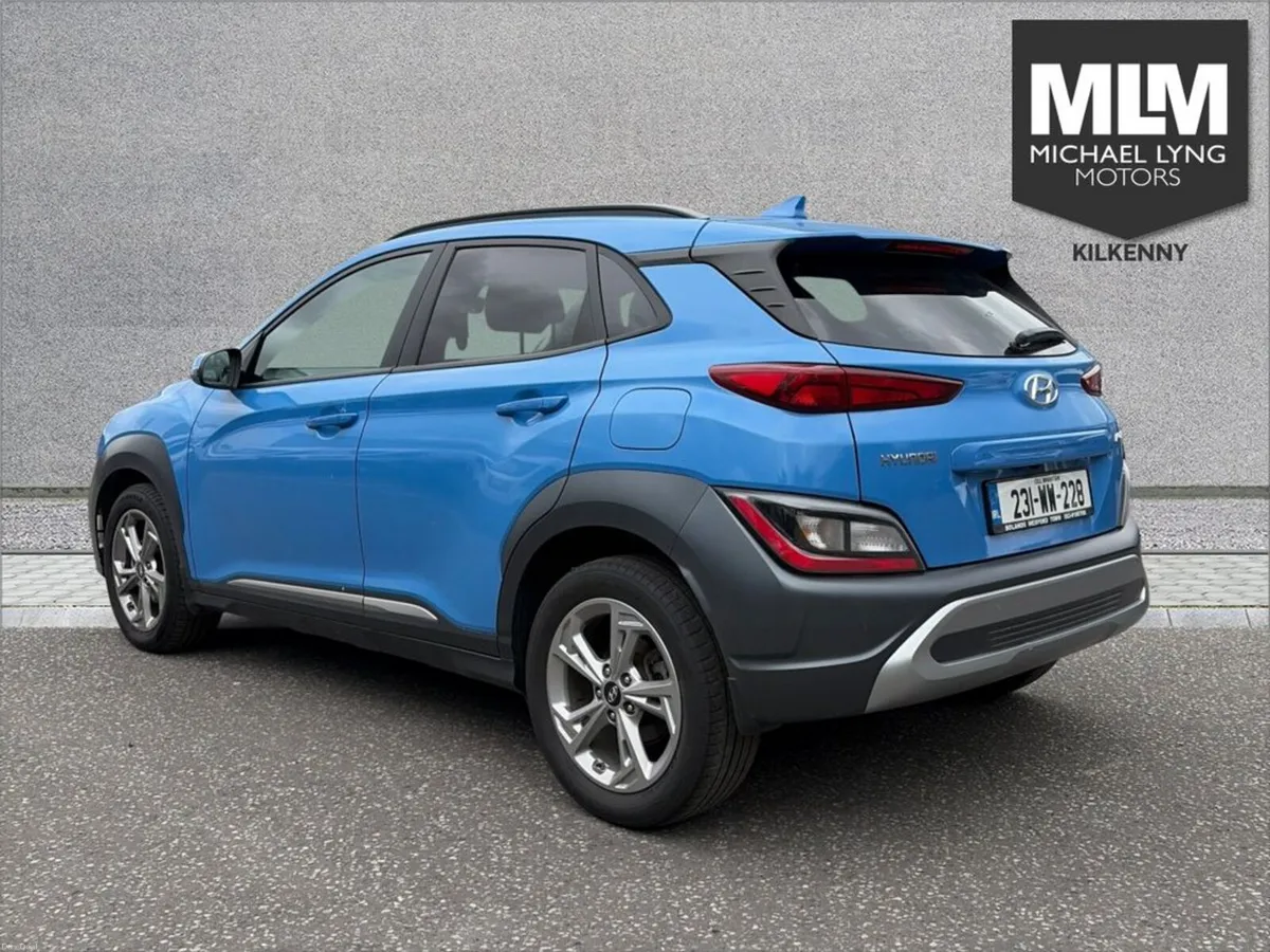 Hyundai KONA Kauai Executive Petrol 5DR - Image 6