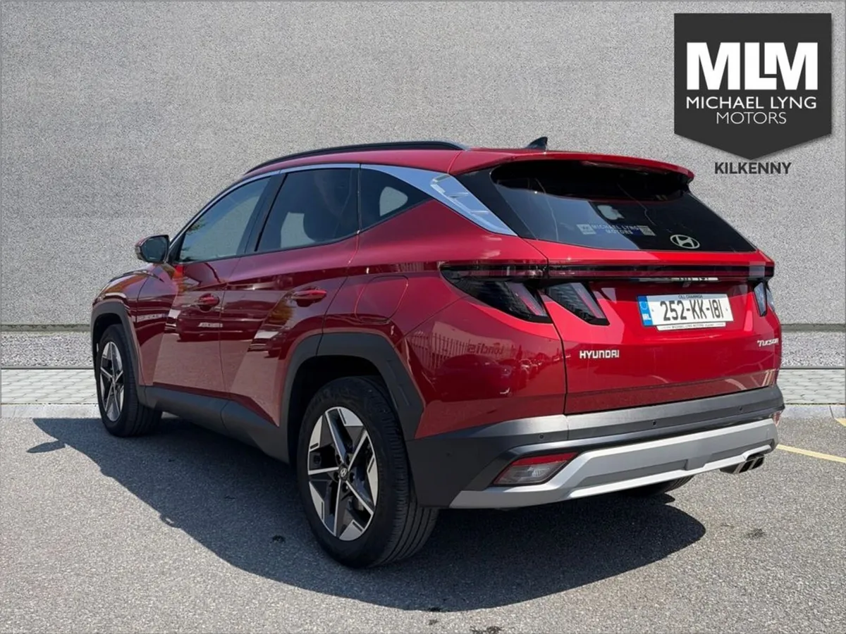 Hyundai Tucson Executive Plus 5DR - Image 6