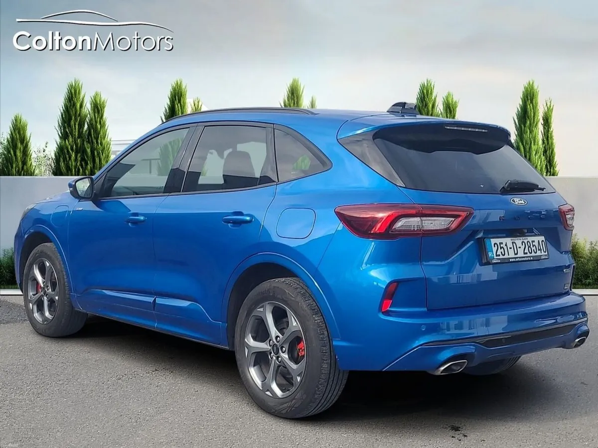 Ford Kuga 2.5 Duratec 243PS PHEV ST-Line Auto - Image 2