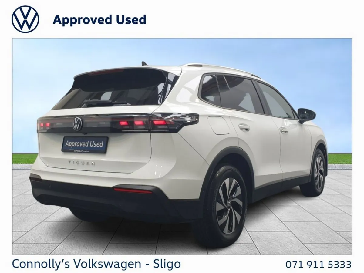 Volkswagen Tiguan LAUNCH EDITION 2.0TDI 150HP AUTO - Image 3