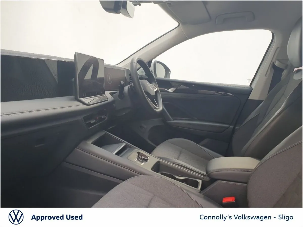 Volkswagen Tiguan LAUNCH EDITION 2.0TDI 150HP AUTO - Image 4