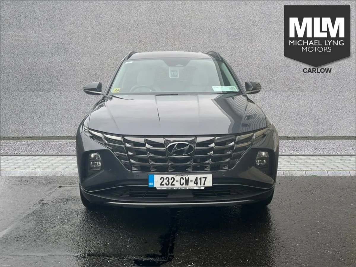 Hyundai Tucson 2WD Executive Plus - Image 2