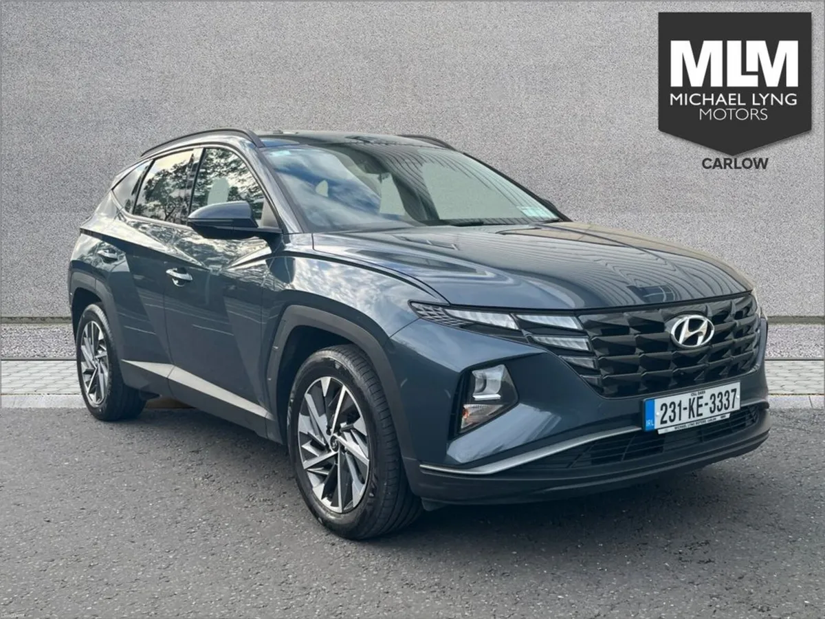 Hyundai Tucson Executive 5DR - Image 1