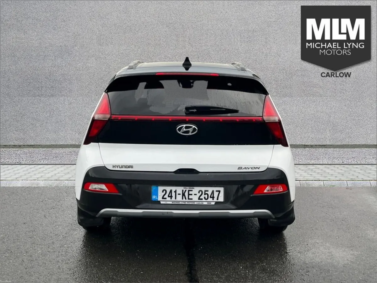 Hyundai Bayon Executive TWO Tone 5DR - Image 6