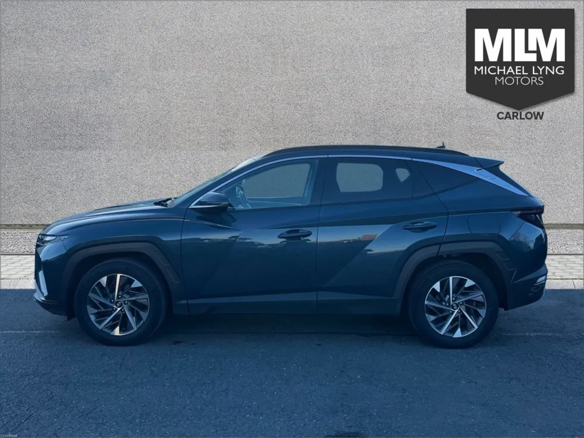 Hyundai Tucson Executive Plus 5DR - Image 4