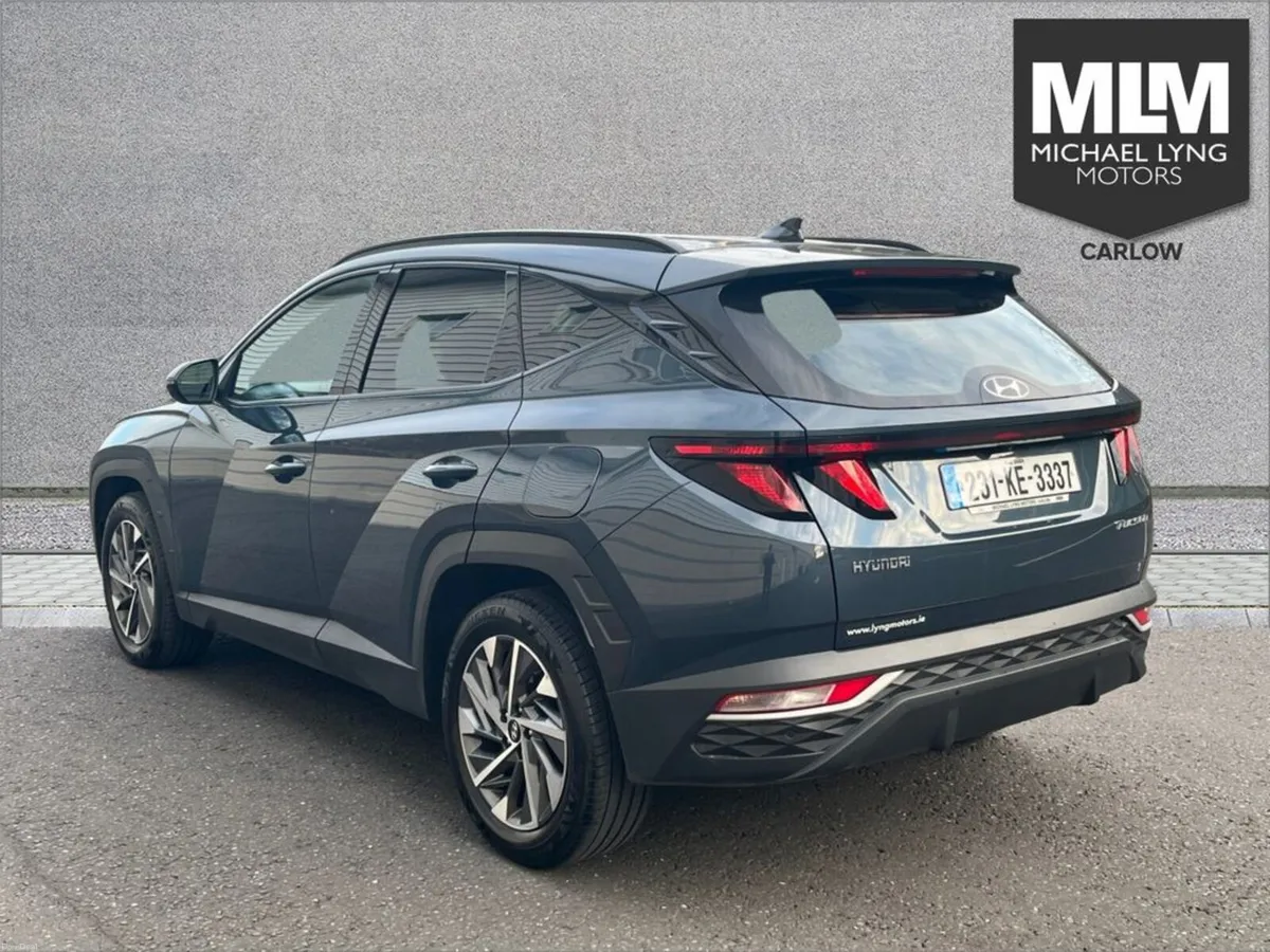Hyundai Tucson Executive 5DR - Image 5