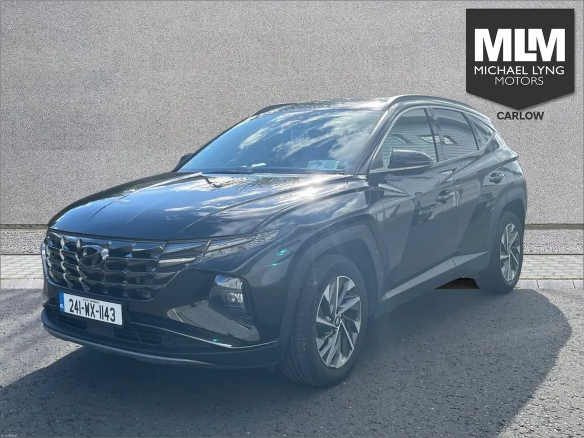 Hyundai Tucson Executive Plus 5DR - Image 3