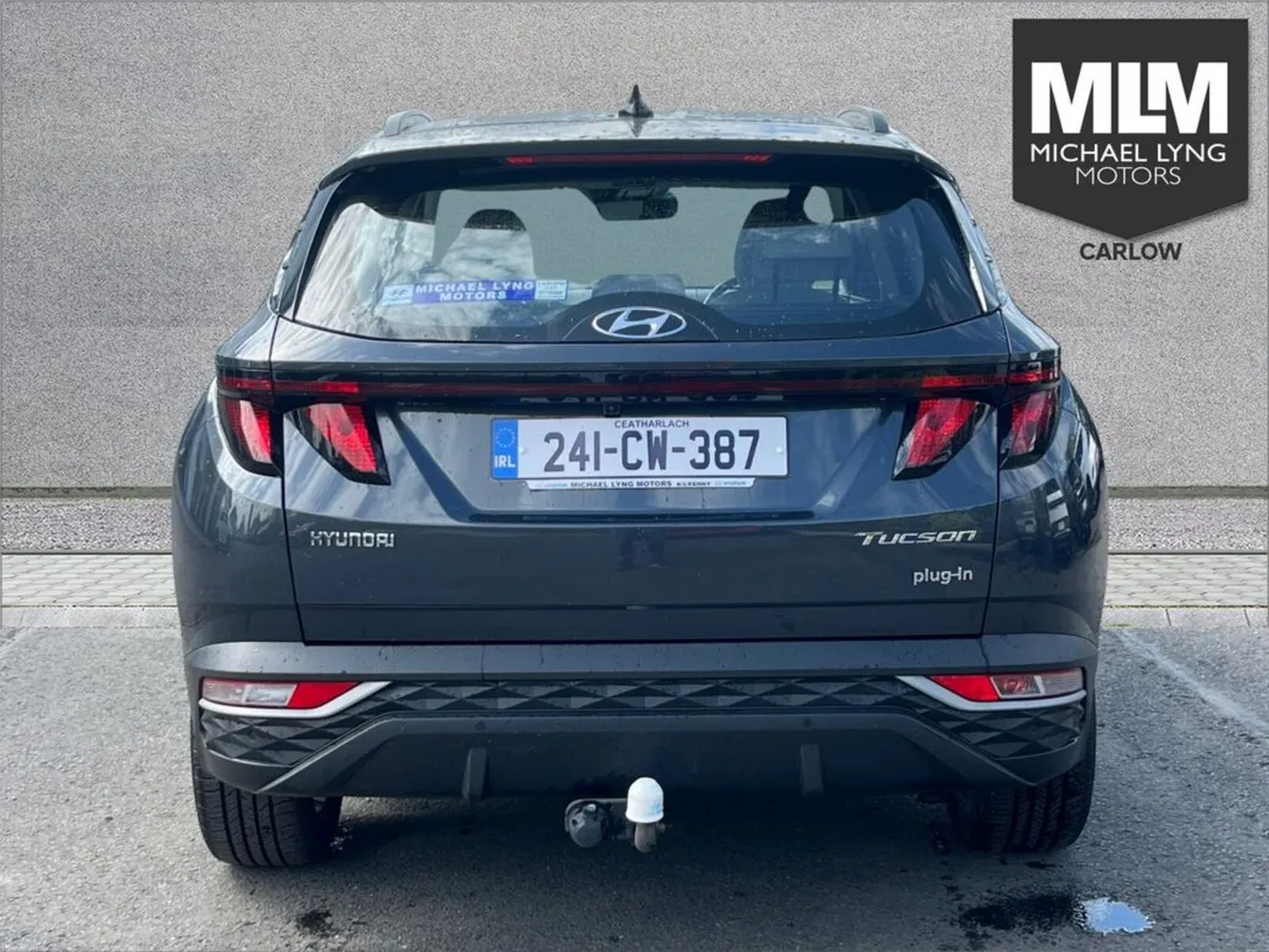 Hyundai Tucson Executive Phev 5DR Auto - Image 5