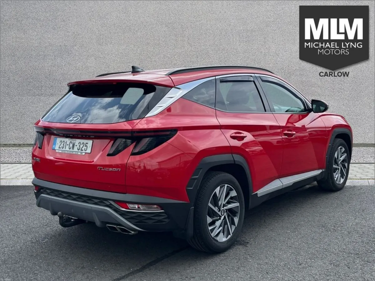 Hyundai Tucson 2WD Executive Plus Auto - Image 6