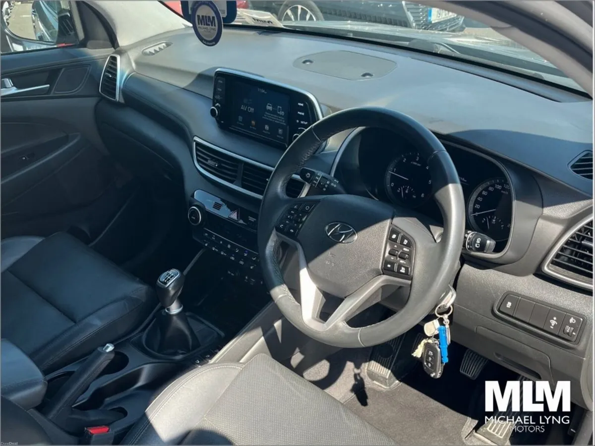 Hyundai Tucson Executive 1.6 Diesel 5DR - Image 5