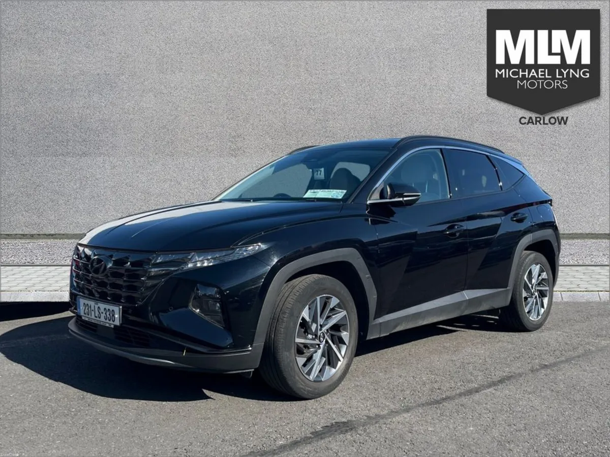 Hyundai Tucson ix35 Executive Plus 5DR - Image 3