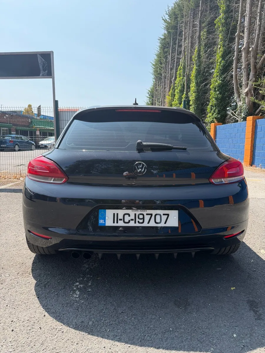 Car - Image 2