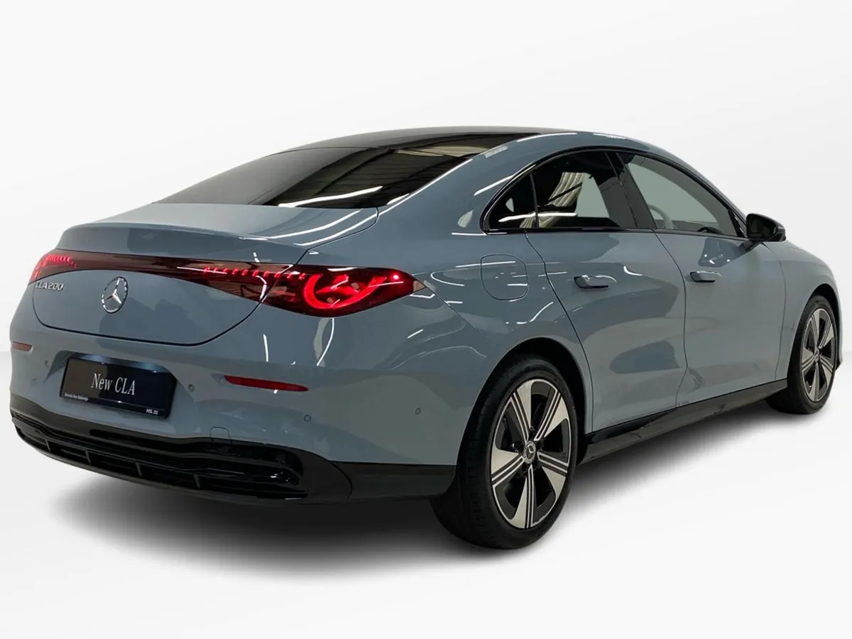 Mercedes-Benz CLA CLA 200 with EQ Technology Progr - Image 3