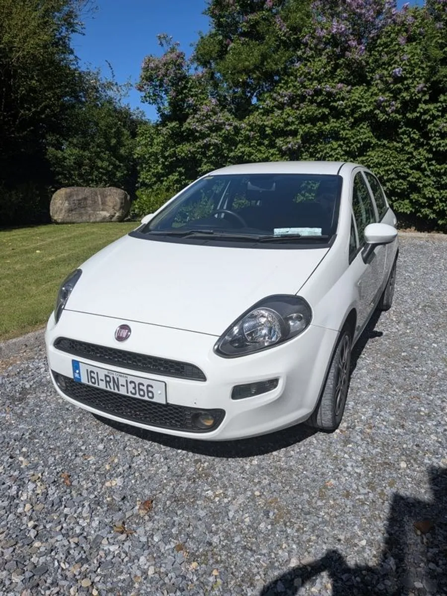 2016 Fiat Punto - Image 2