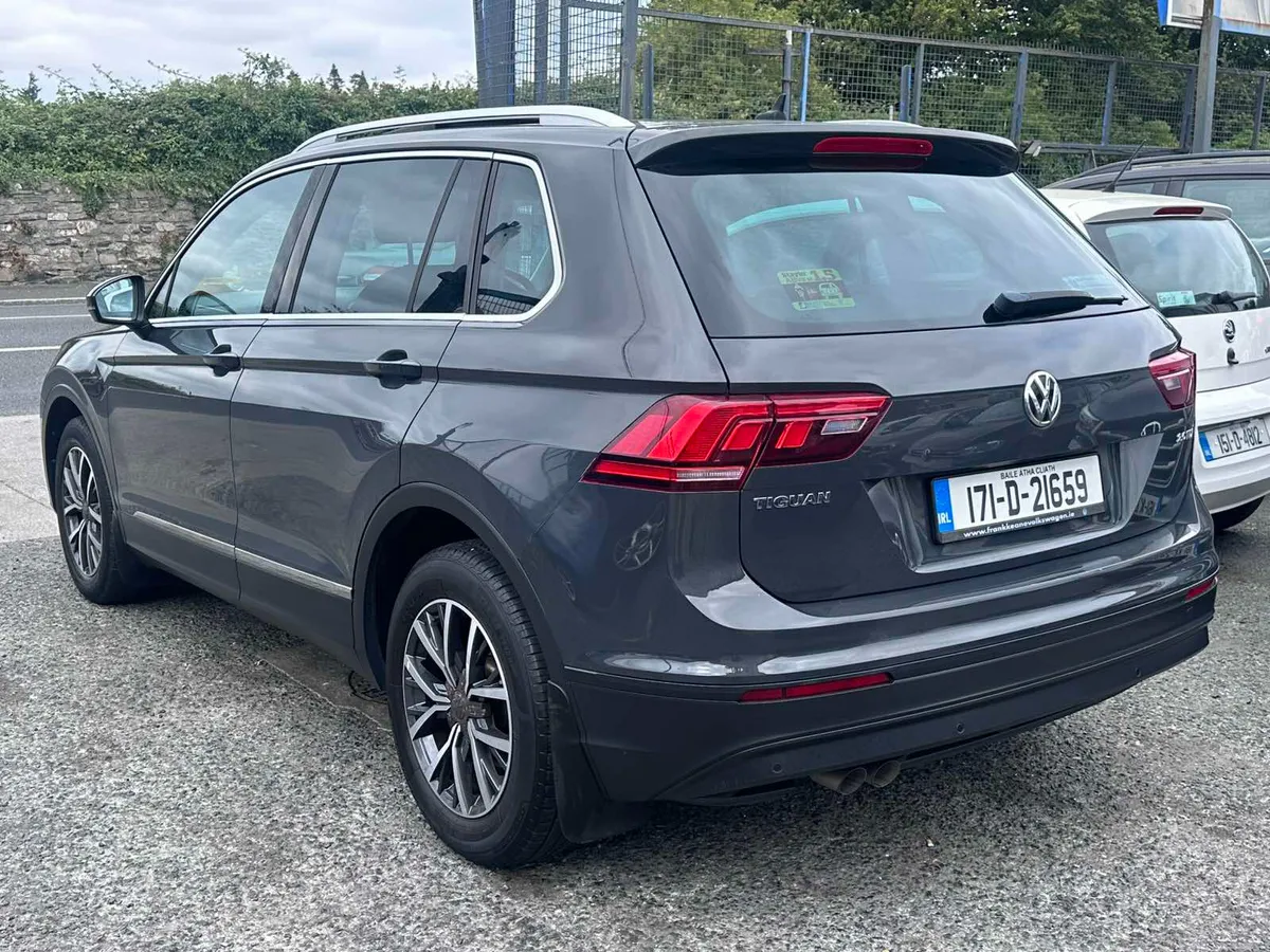 Volkswagen Tiguan 1 owner, Low Mileage! - Image 4