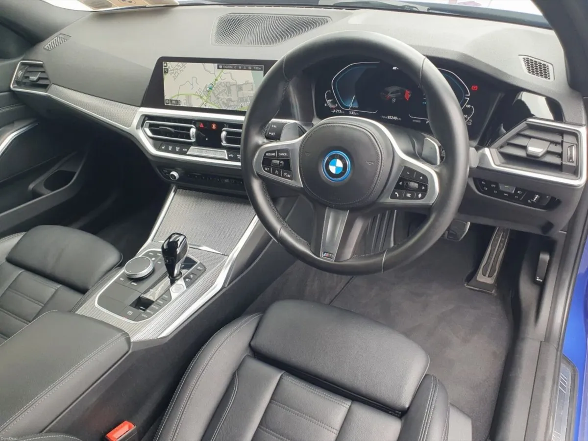 BMW 3-Series 330e xDrive M Sport Auto - Image 6