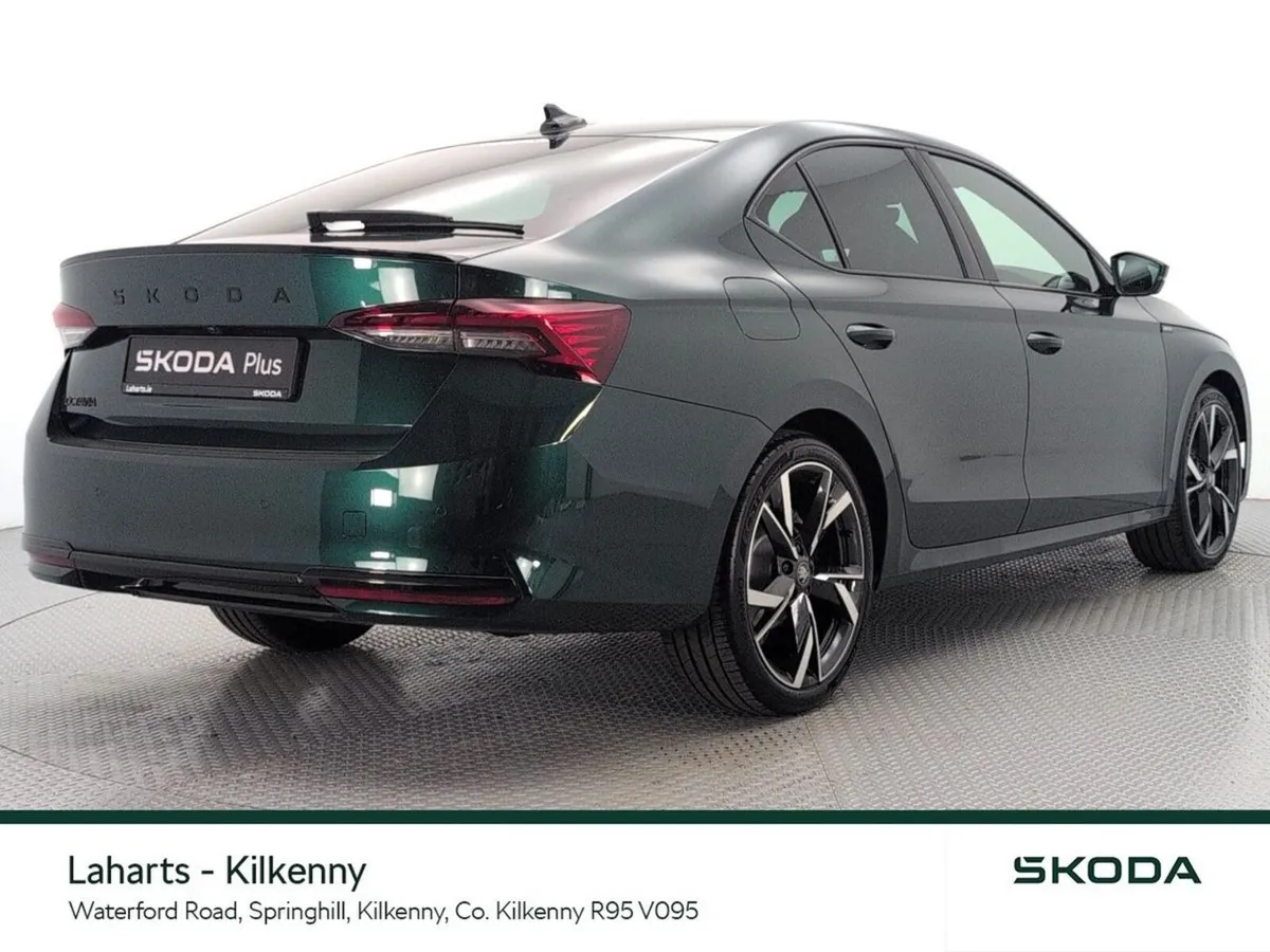 Skoda Octavia SPORT 2.0TDI 150HP DSG *HEATED SEATS - Image 3