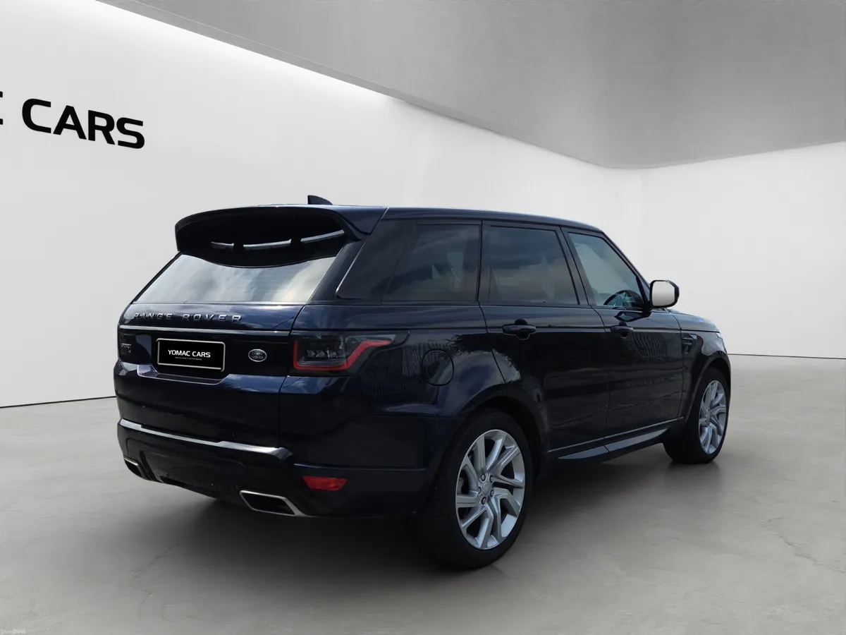 LAND ROVER RANGE ROVER SPORT 3.0D AUTO HSE - Image 3