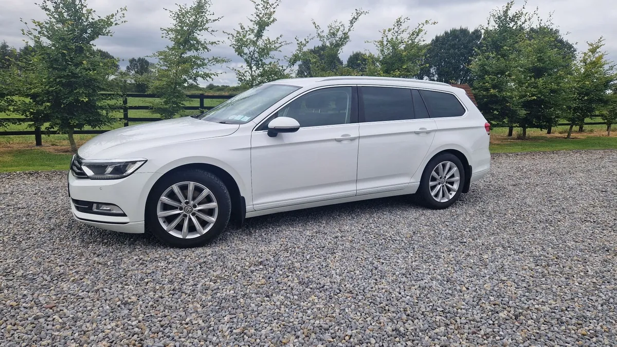 Volkswagen Passat 2018 - Image 1