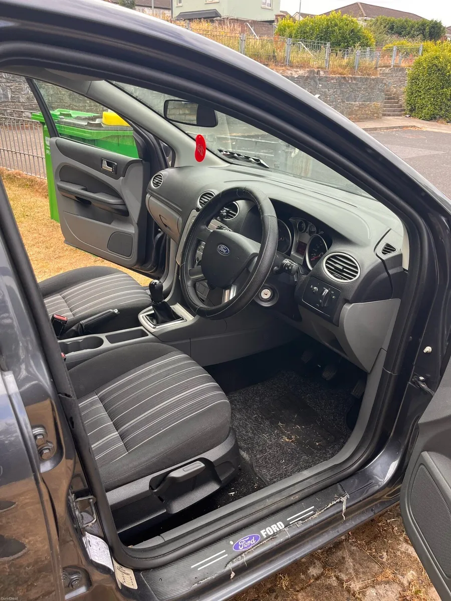 Ford focus - Image 6
