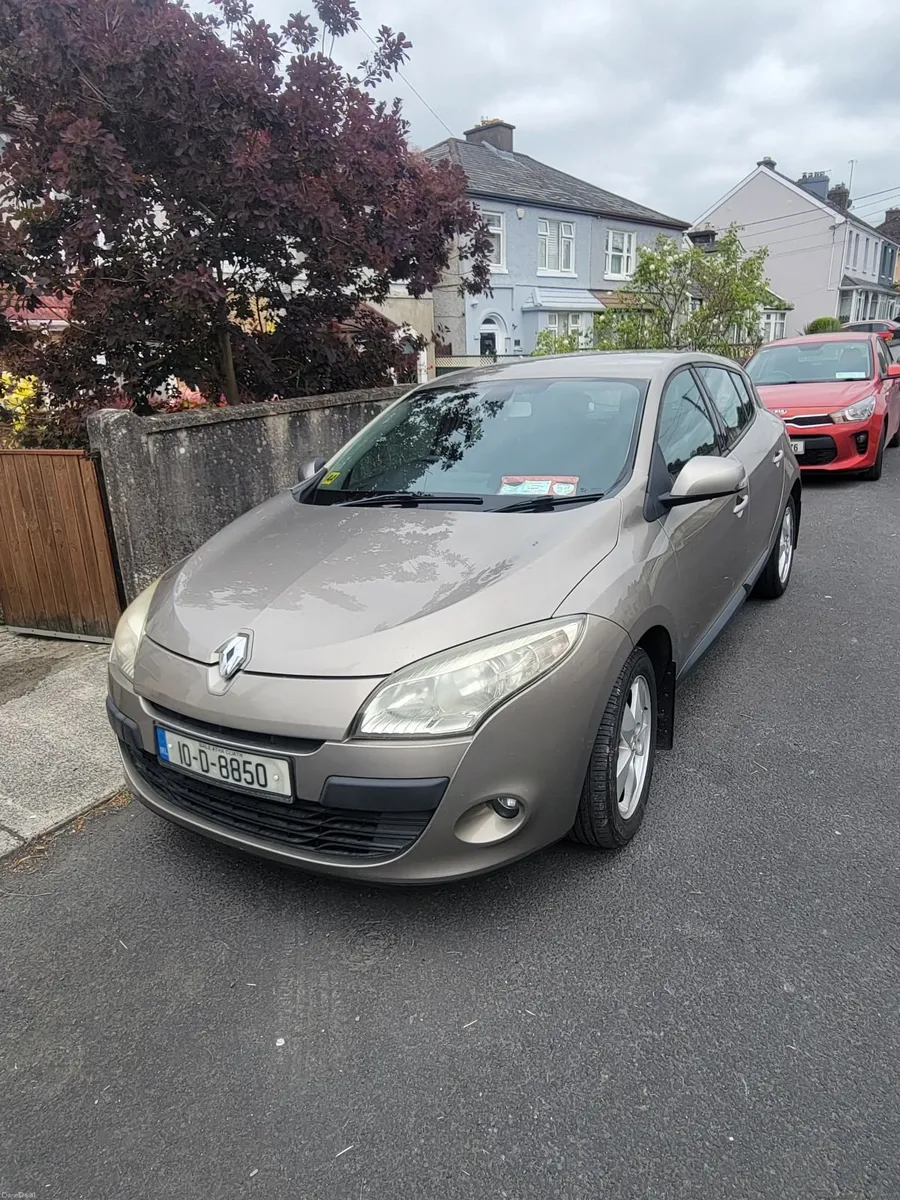Renault Megane 2010 - Image 1