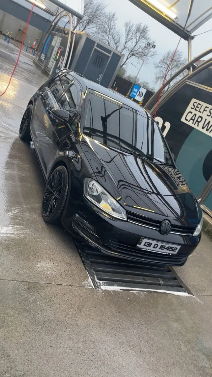 Volkswagen Golf Mk7 - Image 1