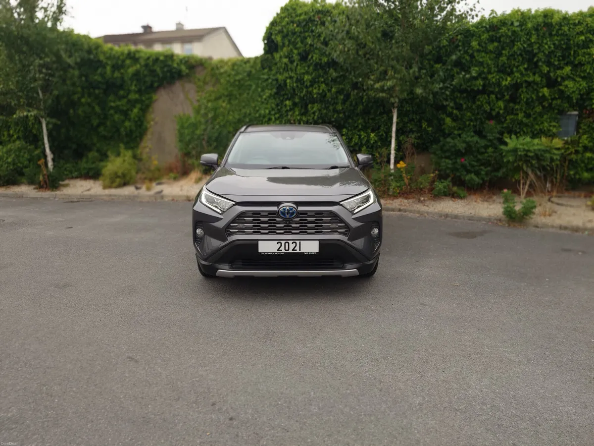 Toyota Rav4 Hybrid G 4WD - Image 2
