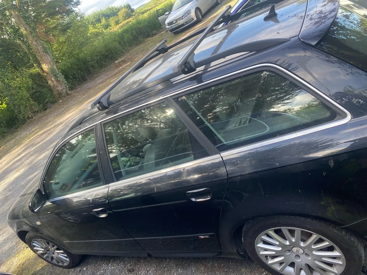 06 Audi a4 estate s-line high spec - Image 3