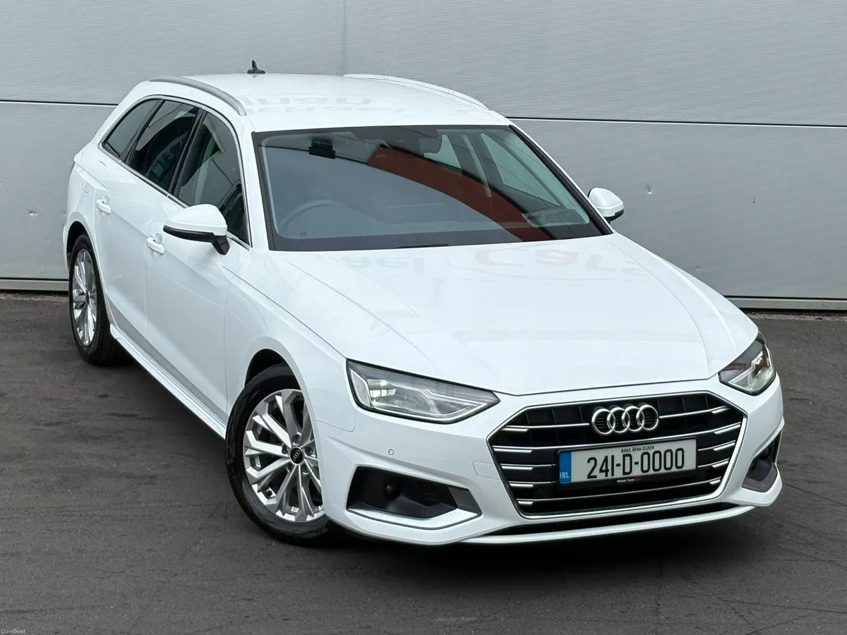 2024 Audi A4 Diesel Sport Estste, Carplay - Image 3