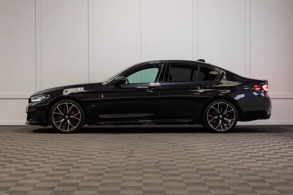 2023 BMW 5-Series 520d M-Sport - Image 3